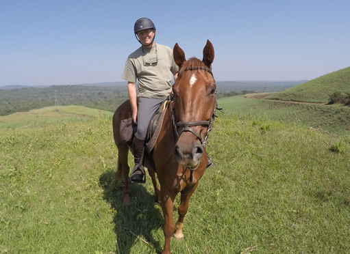 What to bring when you come horse riding